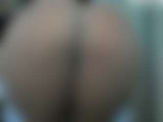 tykitaa's Live Sex Cam Show