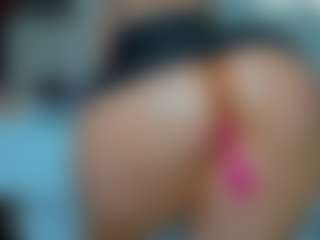 Live cam show with tykitaa - BBW on Free Soda