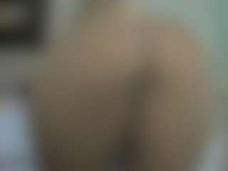 tykitaa's Live Sex Cam Show