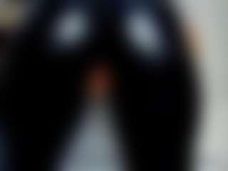 tykitaa's Live Sex Cam Show