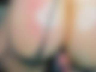 tykitaa's Live Sex Cam Show