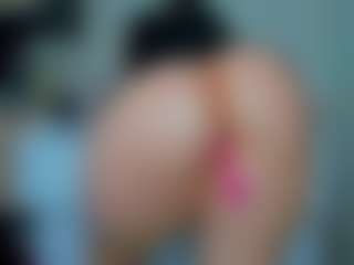tykitaa's Live Sex Cam Show