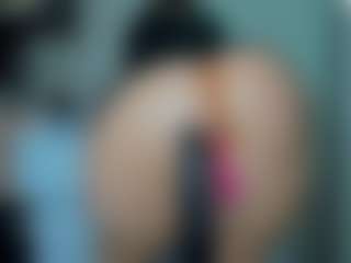 tykitaa's Live Sex Cam Show