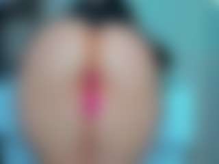 Live cam show with tykitaa - Drinking on Camsoda Late Night