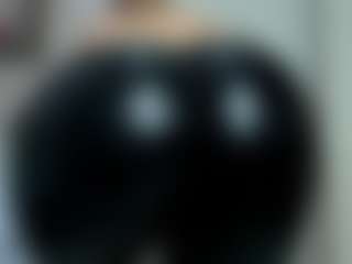 tykitaa's Live Sex Cam Show