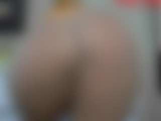 tykitaa's Live Sex Cam Show