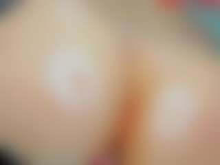 tykitaa's Live Sex Cam Show