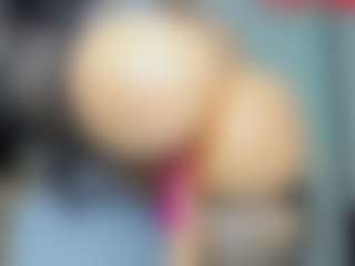 tykitaa's Live Sex Cam Show