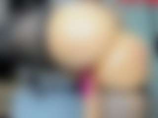 tykitaa's Live Sex Cam Show