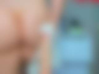 Live cam show with tykitaa - College on Dolls Live