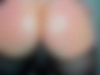 Live cam show with tykitaa - Striptease on thefappeningchat.com