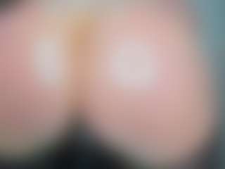 tykitaa's Live Sex Cam Show
