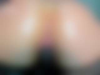tykitaa's Live Sex Cam Show