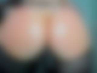 Live cam show with tykitaa - Shaved Pussy Teen (18+) on galaxygirlnitro.com