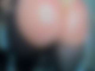 tykitaa's Live Sex Cam Show