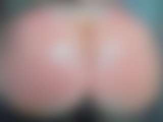 tykitaa's Live Sex Cam Show