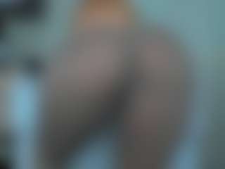tykitaa's Live Sex Cam Show
