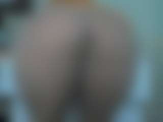 tykitaa's Live Sex Cam Show