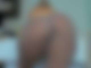 tykitaa's Live Sex Cam Show