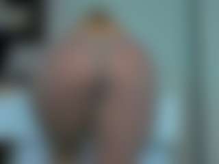 tykitaa's Live Sex Cam Show