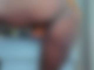 tykitaa's Live Sex Cam Show