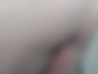 tykitaa's Live Sex Cam Show