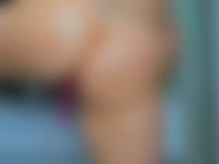 tykitaa's Live Sex Cam Show