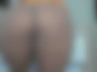 tykitaa's Live Sex Cam Show