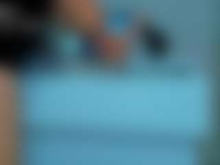 tykitaa's Live Sex Cam Show