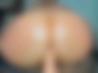 tykitaa's Live Sex Cam Show