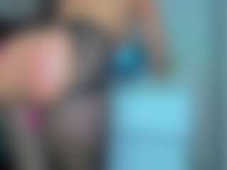 tykitaa's Live Sex Cam Show