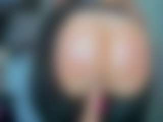 tykitaa's Live Sex Cam Show