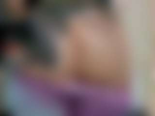 tykitaa's Live Sex Cam Show