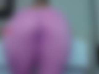 tykitaa's Live Sex Cam Show