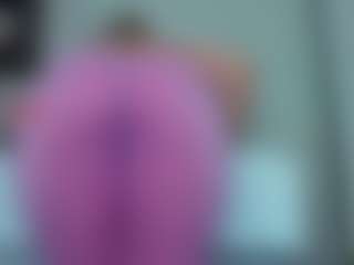 Live cam show with tykitaa - BBW Teen (18+) on Fit Hotties