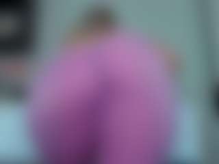tykitaa's Live Sex Cam Show