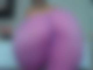 tykitaa's Live Sex Cam Show