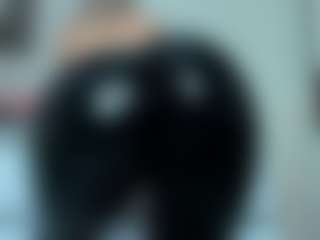 tykitaa's Live Sex Cam Show