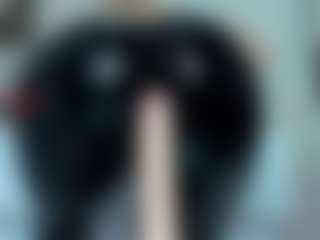 tykitaa's Live Sex Cam Show