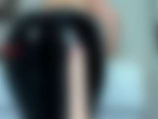 Live cam show with tykitaa - Squirt on LiveSexCams6
