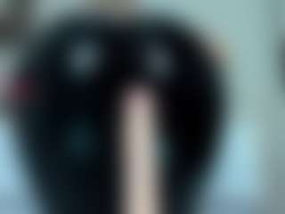 tykitaa's Live Sex Cam Show