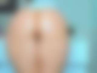 tykitaa's Live Sex Cam Show