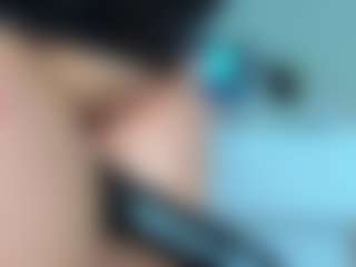 tykitaa's Live Sex Cam Show