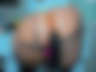 tykitaa's Live Sex Cam Show