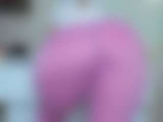 tykitaa's Live Sex Cam Show