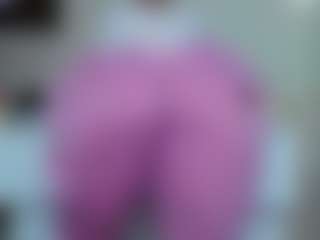 tykitaa's Live Sex Cam Show