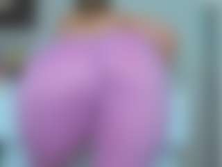 Live cam show with tykitaa - BBW on LiveSexCams6