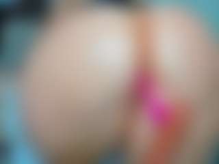 tykitaa's Live Sex Cam Show