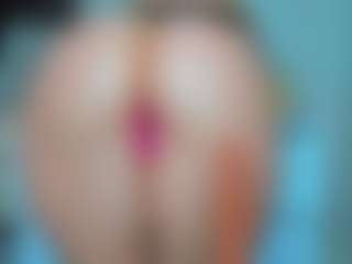 tykitaa's Live Sex Cam Show