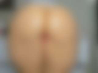 tykitaa's Live Sex Cam Show